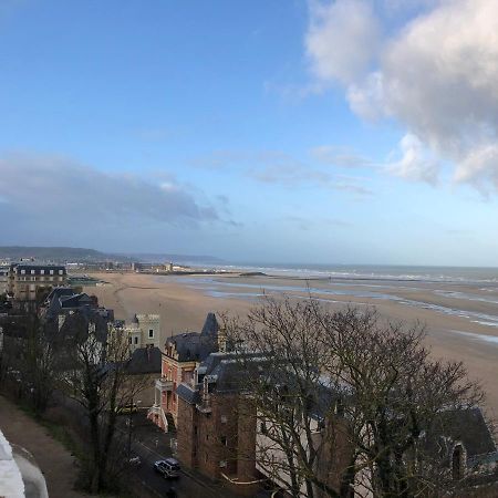Face A La Mer Trouville-sur-Mer Dış mekan fotoğraf